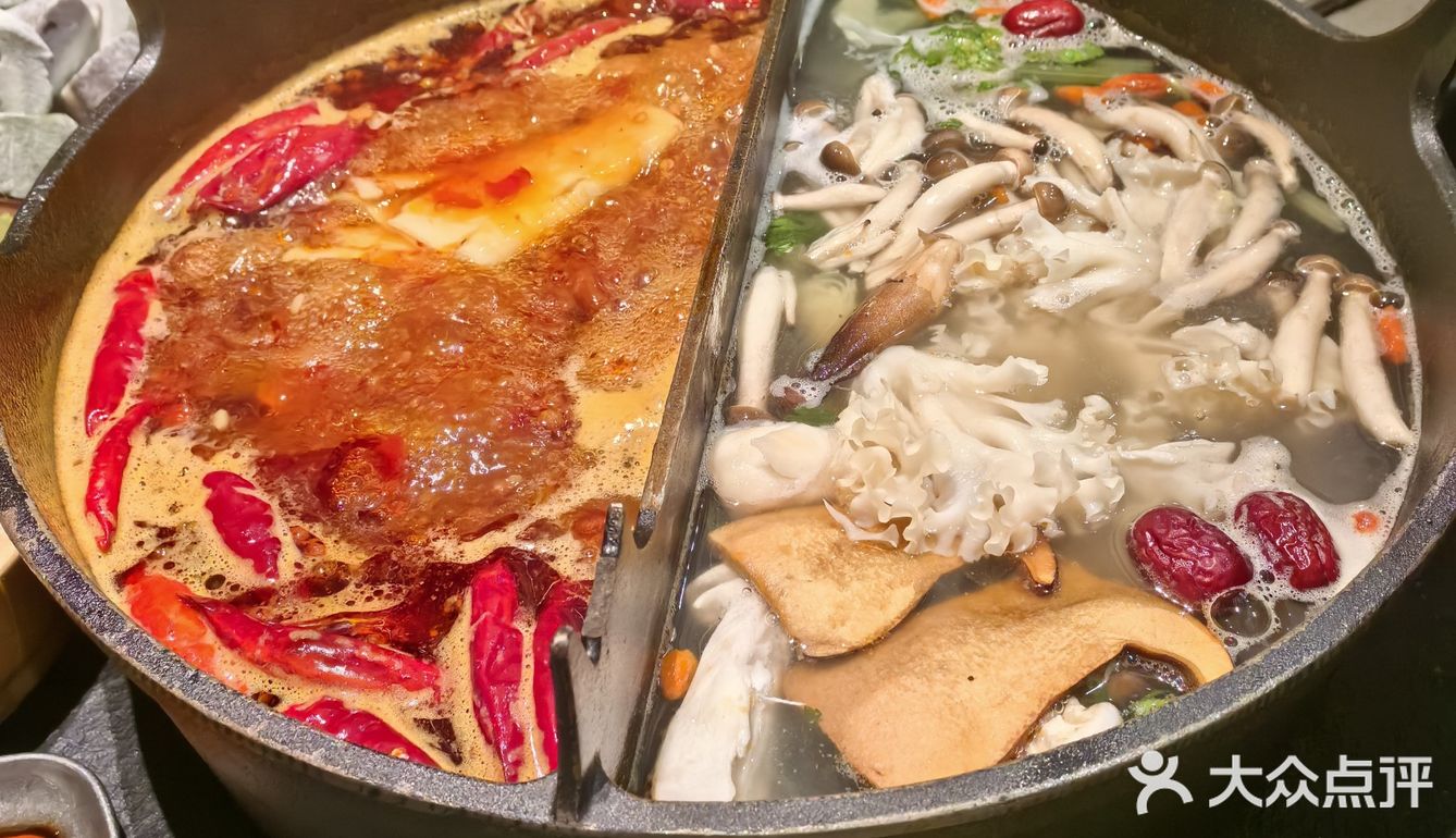 冬天当然是要吃火锅啦🥘