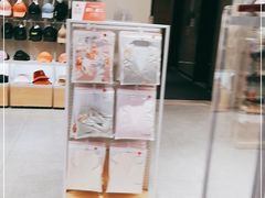 -hotwind热风(国际商场店)