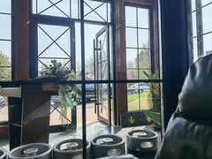 -普兰达德国餐厅·德式脆皮烤猪肘·自酿啤酒(观唐店)