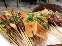 -陈员外正宗夹江烧烤(广福路店)