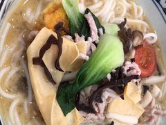-蒙自源米线大王(信利城市广场店)