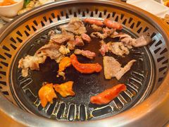 -黑金·寻焰自助百汇·烤肉·火锅(中街店)