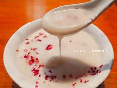 玫瑰杏仁糊-吴家馄饨