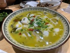 -聚汇三少·龙虾·中餐厅(莫邪路新天地店)