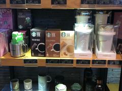 零售区-星巴克(古美路店)