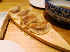 -新梅华·茶点餐厅(欧尚店)