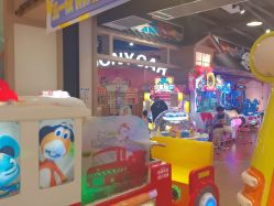 -卡通尼乐园(新达汇三林店)