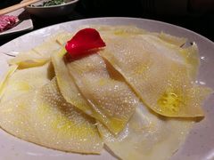 -茅草房·河畔园林火锅