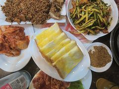 -韩风烤牛肉冷面店