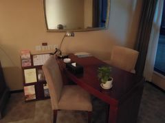 -扬子岛酒店(重庆洪崖洞解放碑店)