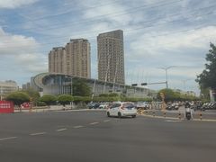 -万绿园