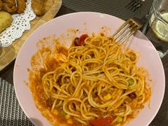 -悦享绿山墙西餐厅