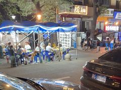 -经纬四烧烤(中央大街店)