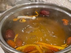 -雍和会海鲜姿造自助(湖东路店)