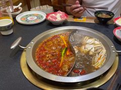 -沸炉重庆老火锅(军事博物馆店)