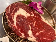 -围炉肉舍•炭烤活鳗•丹东海鲜烤肉(步行街店)