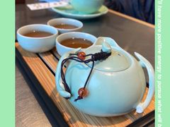 -潮界(LU·ONE凯德晶萃广场店)