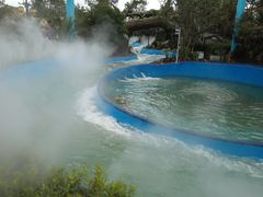 -七彩云南欢乐世界