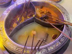 -钢管厂五区小郡肝串串香火锅(人民广场店)