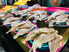 -西归浦每天偶来市场