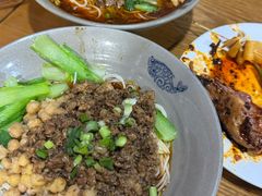 -丁丁猫重庆小面(徐州路店)