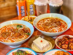 -秤砣砣·湖南粉面馆(青年路店)