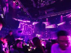 -SPACE(欢乐颂购物中心店)