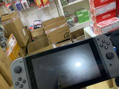 -上海南东电玩(上海置地广场周大福店)