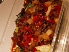 -费大厨辣椒炒肉(高铁吾悦广场店)