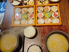 -良米山·云南野生菌过桥米线(上海首店)