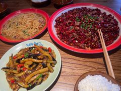 -先启半步颠·川菜小炒