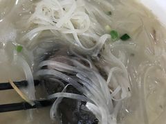 萝卜丝鲫鱼汤-红色湘菜馆(春风店)