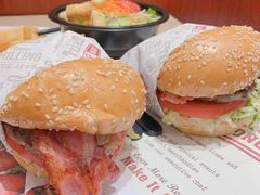 -The Habit Burger Grill 哈比特汉堡(爱琴海店)