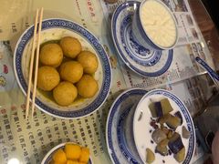 咖喱鱼蛋-广信牛奶甜品世家(台东店)