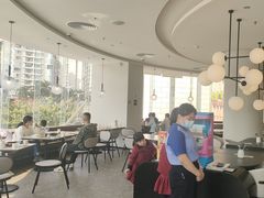 -必胜客(华南摩尔店)