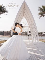 -金夫人婚纱摄影