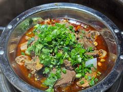 -大众跷脚牛肉馆·非遗传承单位(峨眉山店)