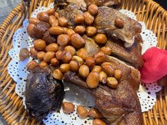 -刘姐啤酒鱼民族演艺餐厅(阳朔美食抗战路店)