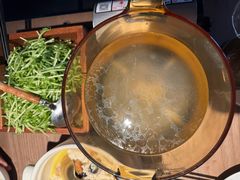 土鸡汤堂灼豌豆苗-沅江水·湖南家宴(南村万博长隆商圈店)