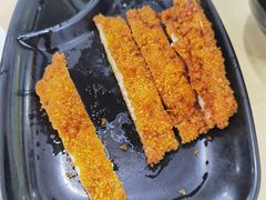 -莱莱小笼·乔艾