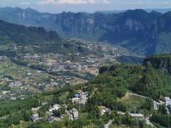 -梭布垭石林景区