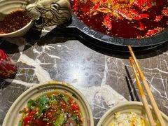 -渝大狮毛肚老火锅(遂宁万达店)