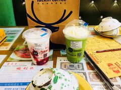 -瑞幸咖啡(南昌国际金融中心店)
