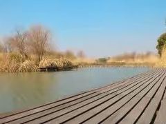 -梁鸿国家湿地公园