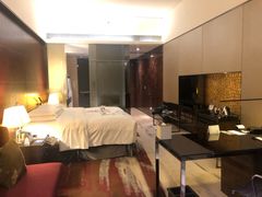 -广州天河希尔顿酒店