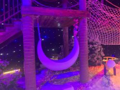-圣名游乐城冰雪大世界