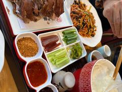 -肘子酥·天津捞面(德云社店)