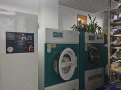 -UY优壹洗护·洗衣·洗鞋·奢侈品养护