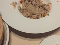 -八府香鸭·啫啫煲(华山路店)