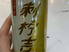 -凤凰路何眼镜香辣蟹(花果园店)